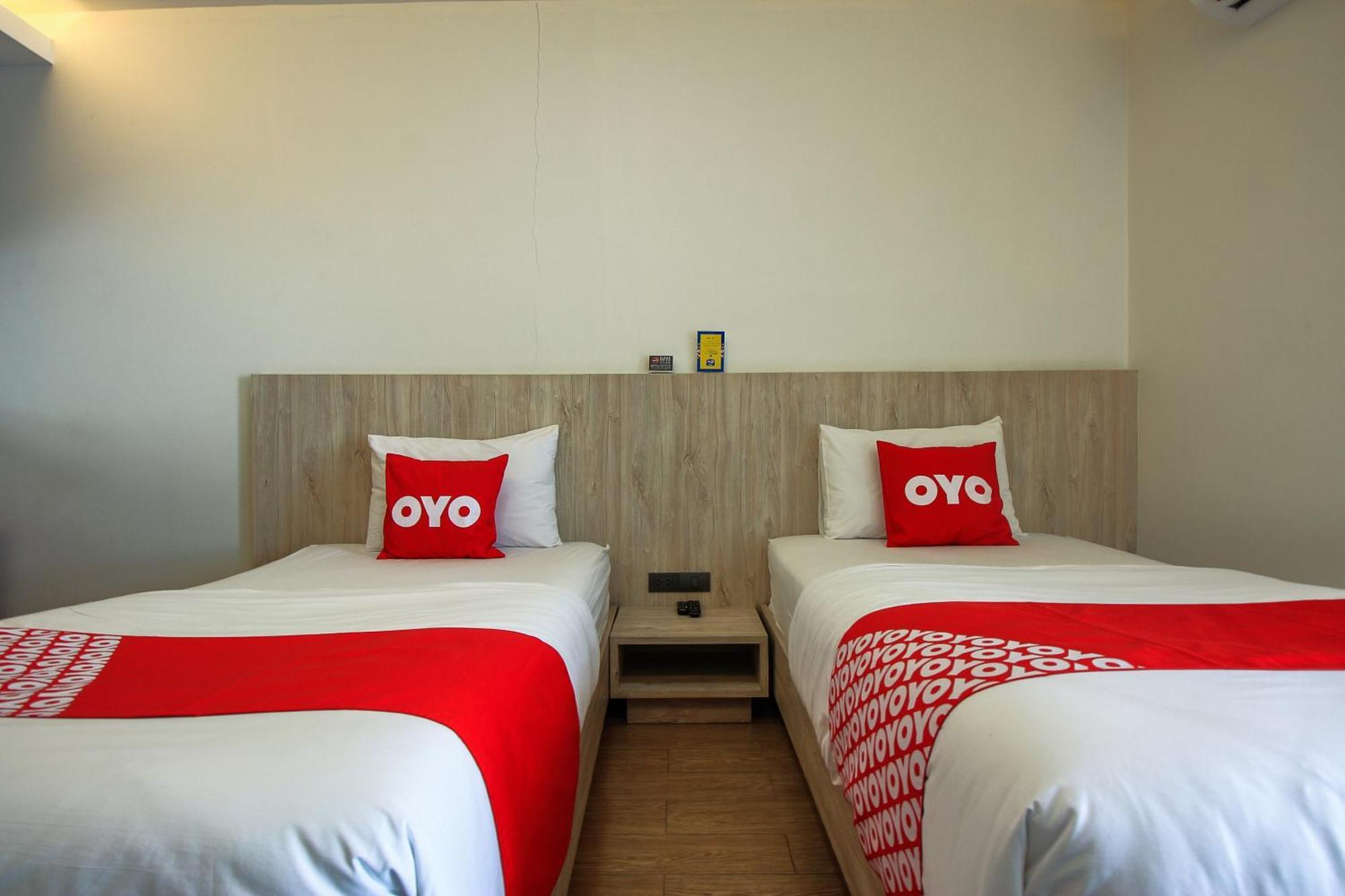 Super Oyo 426 All Day Hostel At Sukhmvit Bangkok Eksteriør billede